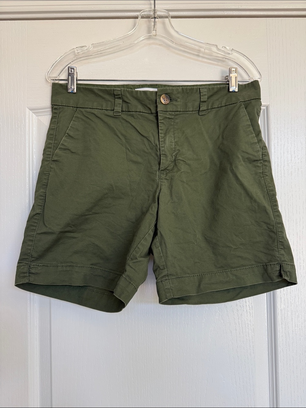 Old Navy Olive Green Women’s Flat Front Shorts